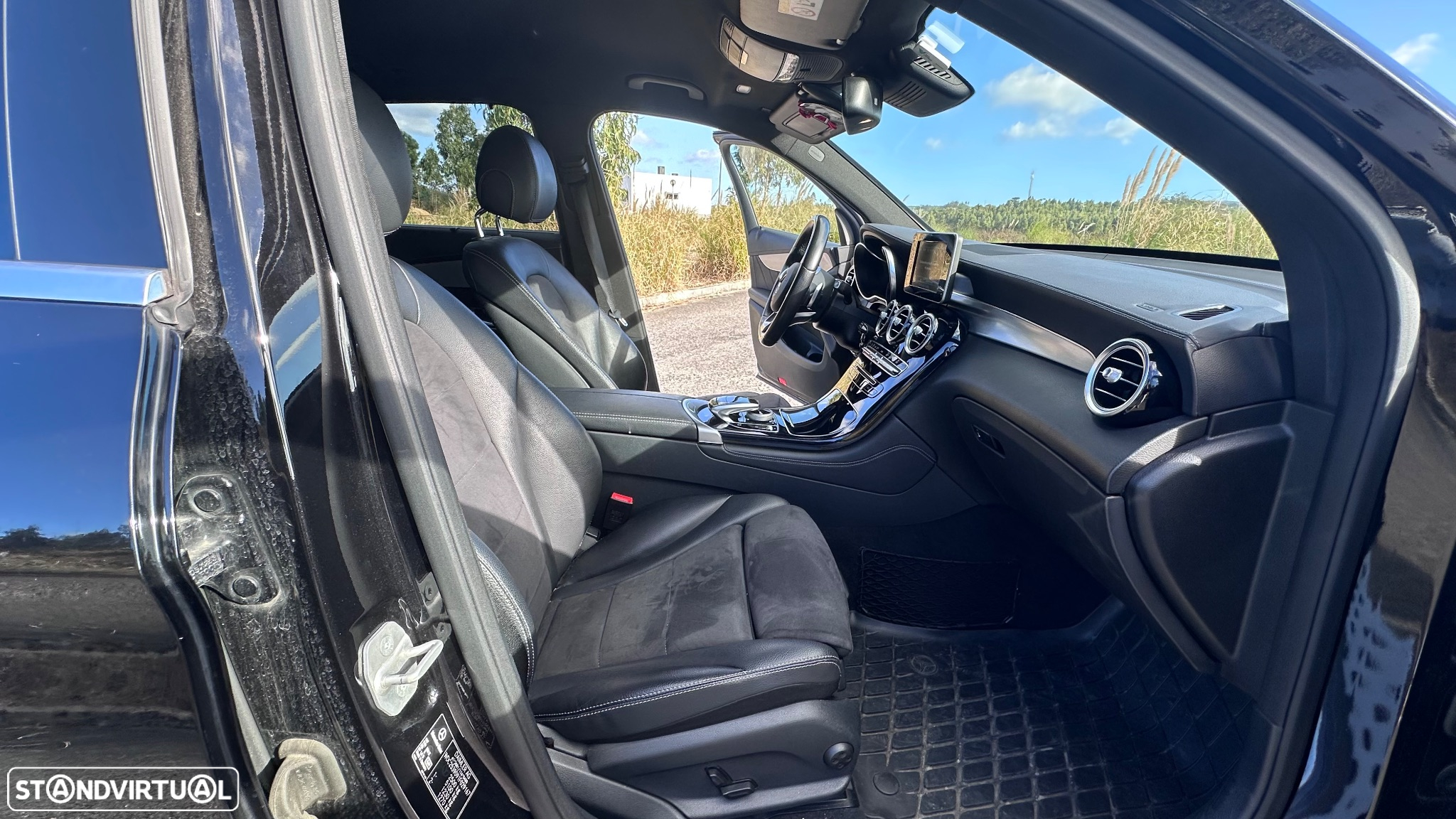 Mercedes-Benz GLC 250 d Coupe 4Matic 9G-TRONIC AMG Line - 15