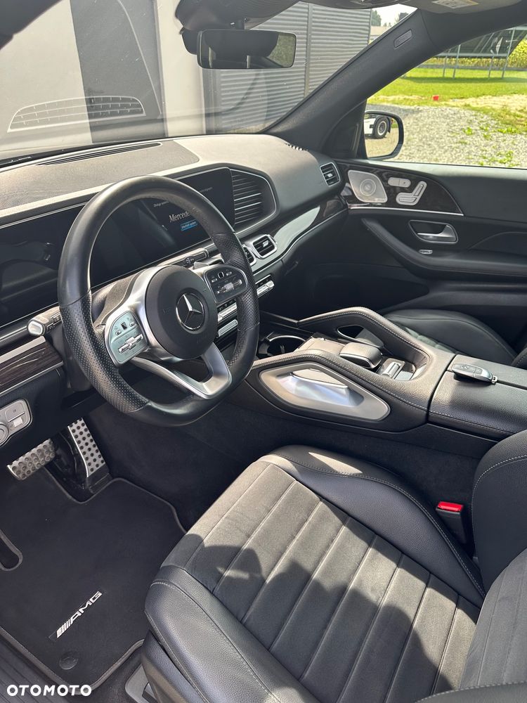 Mercedes-Benz GLE 300 d 4Matic 9G-TRONIC AMG Line - 11