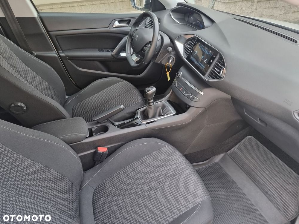 Peugeot 308 1.5 BlueHDi Active Pack S&S - 19