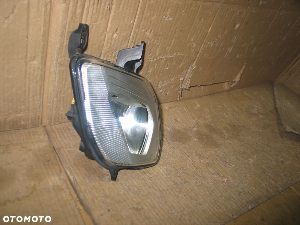 lampa halogen ford fiesta Mk8 89250821 oryginal - 4
