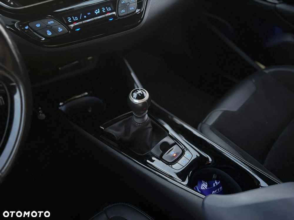 Toyota C-HR 1.2 T Dynamic - 17