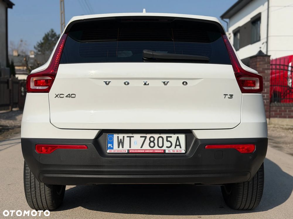 Volvo XC 40 T3 Momentum - 5