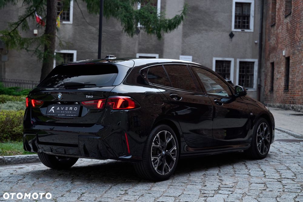 BMW Seria 1 120 - 14