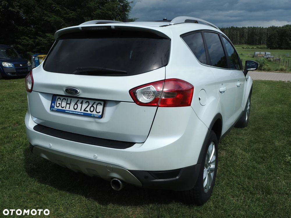 Ford Kuga 2.0 TDCi 4x4 Titanium - 14