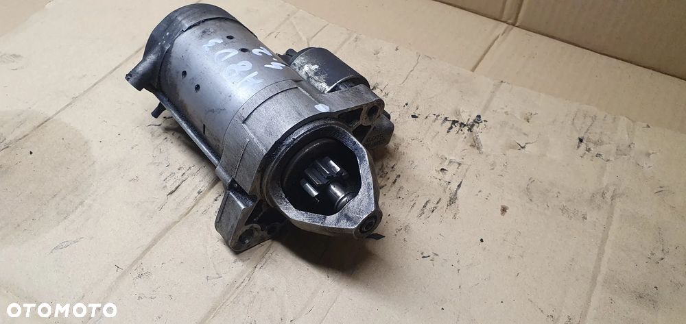 Rozrusznik starter silnika Audi A8 D3 4.2 TDI Automat 0001223018 057911023E - 6