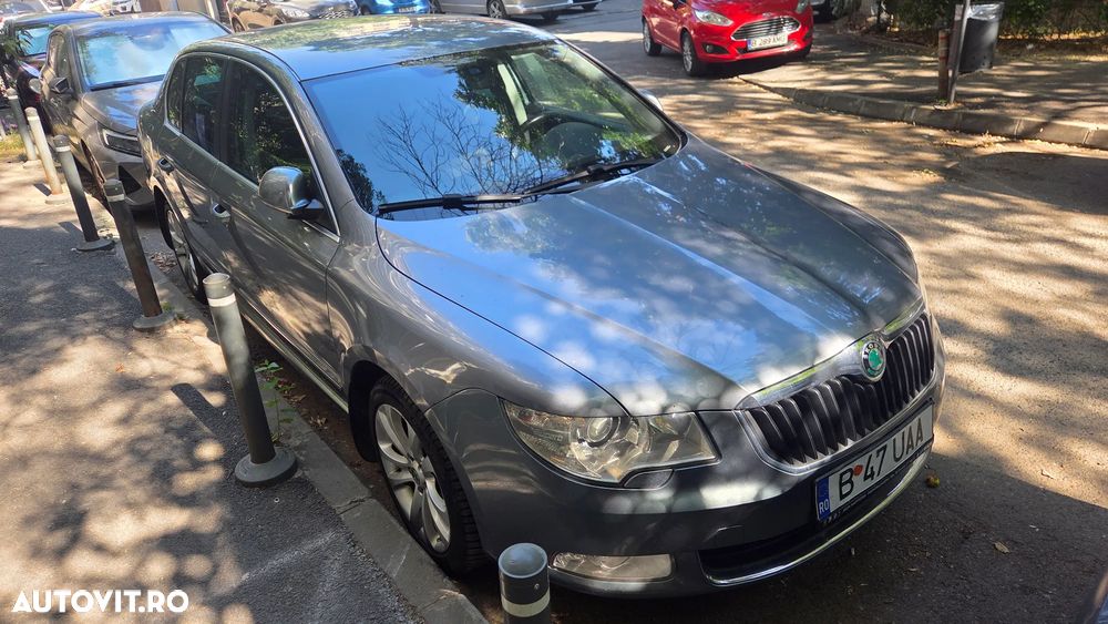 Skoda Superb 2.0 TDI Elegance 4x4 - 6
