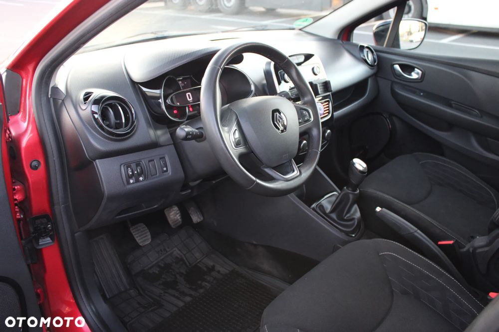 Renault Clio 0.9 TCe Limited - 13