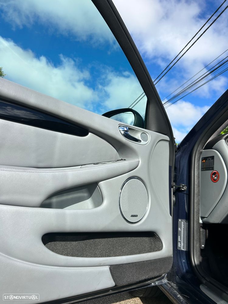 Jaguar X-Type 3.0 V6 Executive - 9