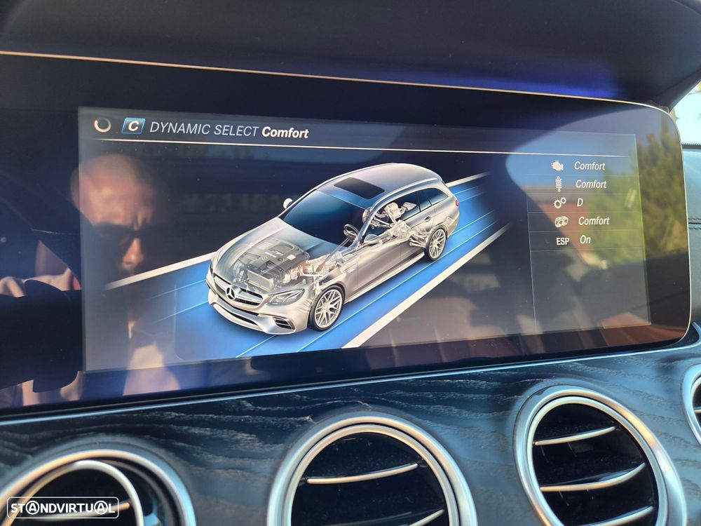 Mercedes-Benz E 63 AMG S 4-Matic+ - 34