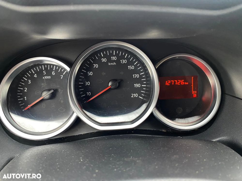 Dacia Duster 1.5 dCi 4x2 Laureate - 13