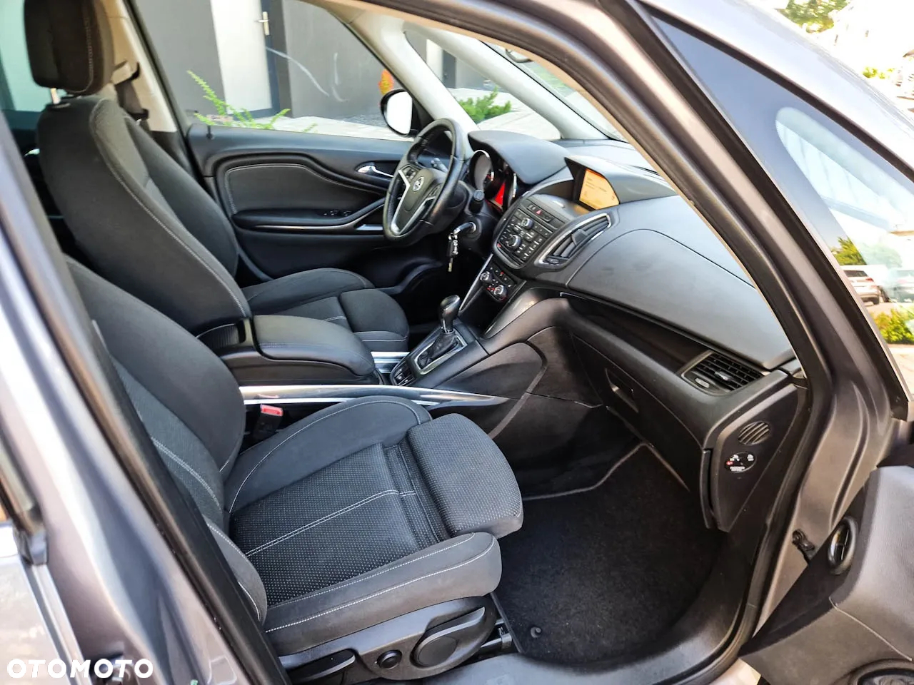 Opel Zafira Tourer 2.0 CDTI Automatik Business Innovation - 10
