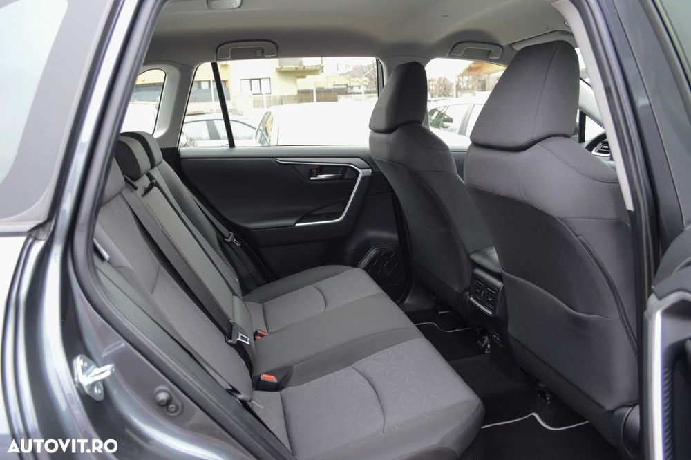 Toyota RAV4 2.5 4x4 Adventure - 28