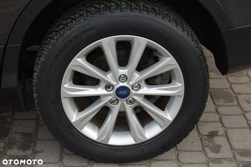 Ford Kuga 2.0 TDCi 2x4 Titanium - 15