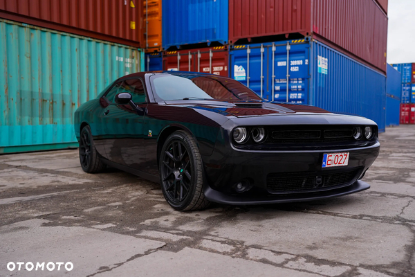 Dodge Challenger 6.4 Scat Pack