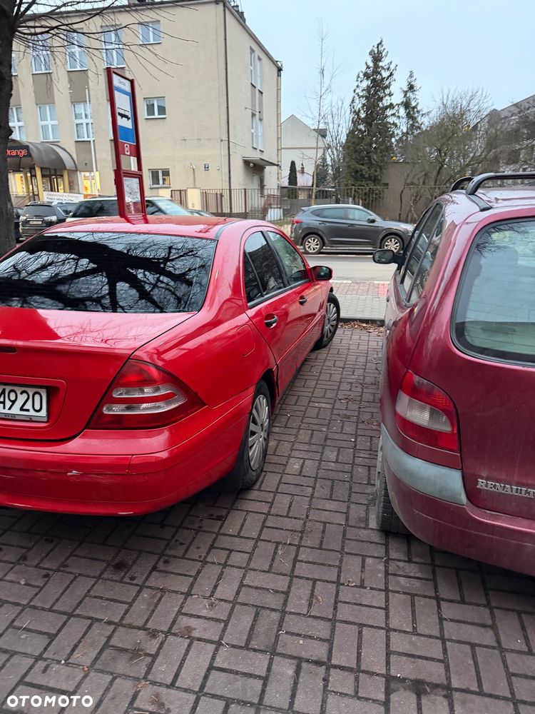 Mercedes-Benz Klasa C 180 Classic - 6