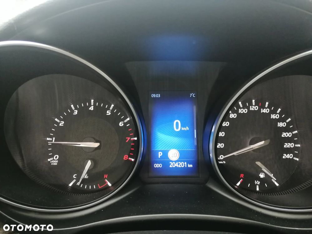 Toyota Avensis 2.0 Prestige MS - 8