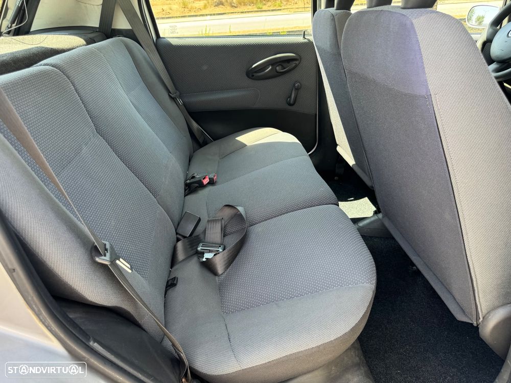 Fiat Punto 1.2 SX - 30