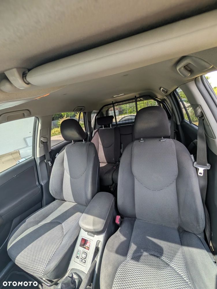 Toyota RAV4 2.0 VVT-i Sol - 12