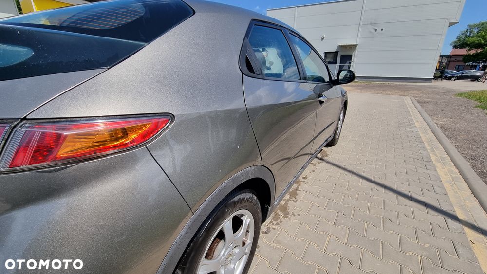 Honda Civic 1.4 Base - 10