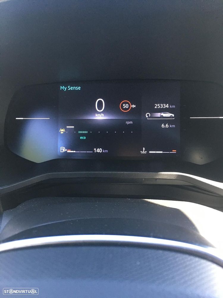 Renault Clio 1.0 TCe Techno - 1