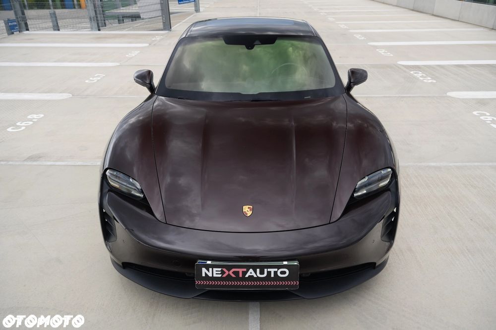 Porsche Taycan 4S Performance Plus - 14
