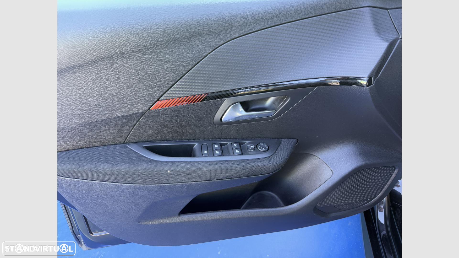 Peugeot e-208 - 9