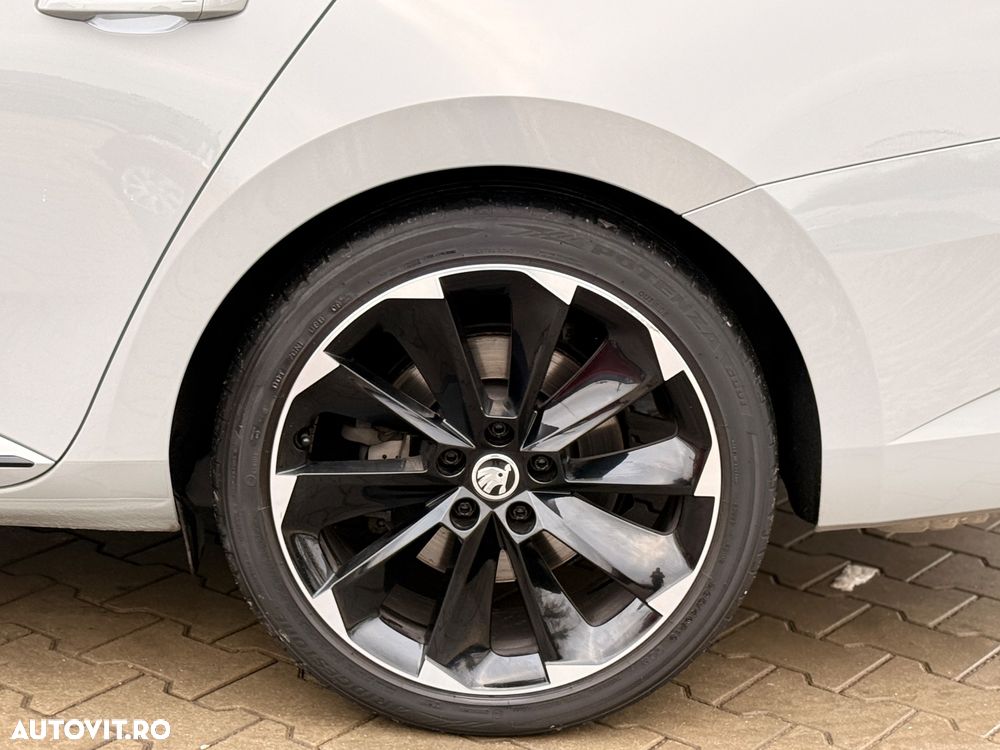 Skoda Superb 2.0 TSI DSG 4X4 Sportline - 29