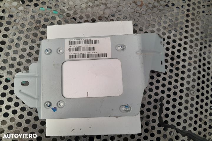 Amplificator antena radio 29961AE Jeep Grand Cherokee WK  [din 2004 pana  2010] SUV 5-usi 3.0 CRD A - 1