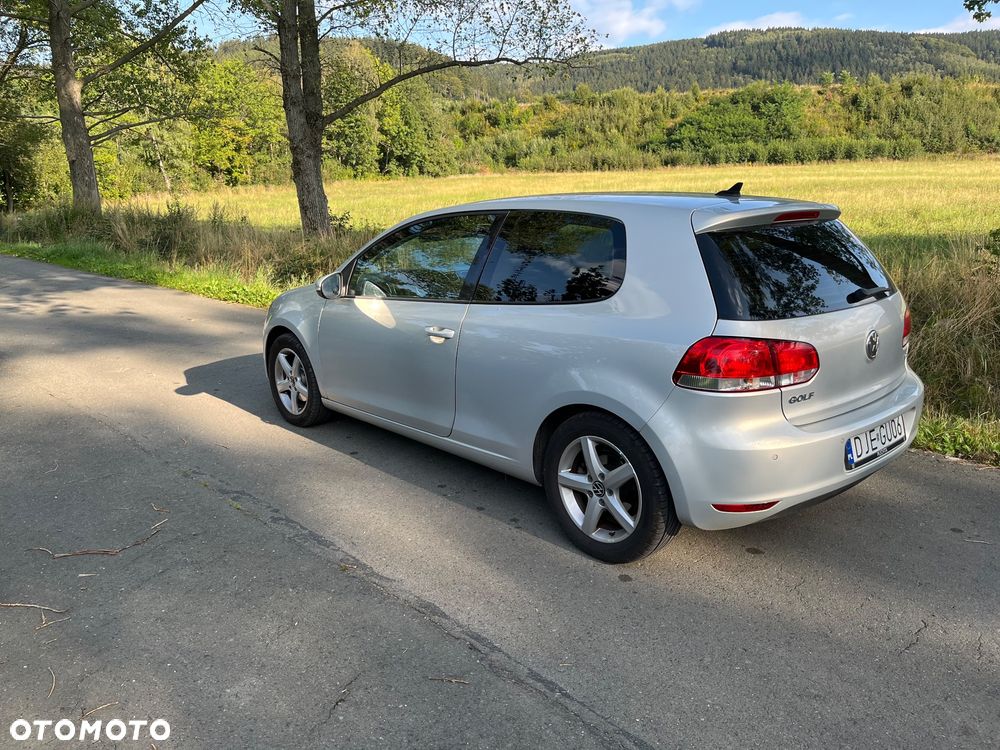 Volkswagen Golf 1.6 Highline - 9