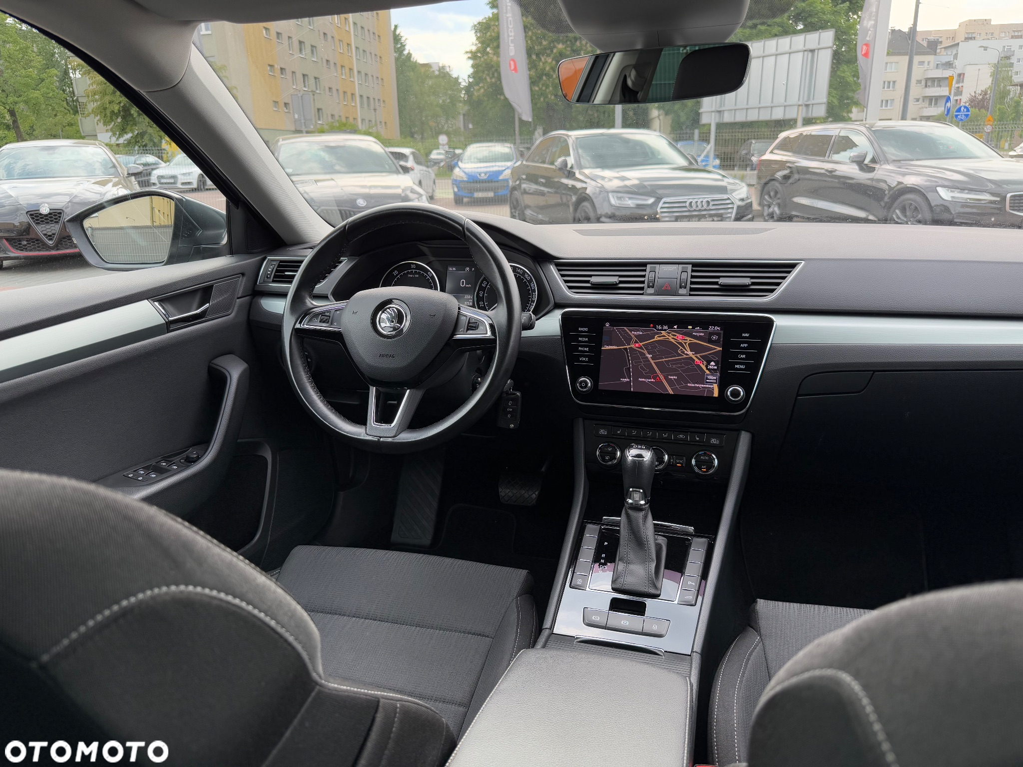 Skoda Superb 1.6 TDI Style DSG - 26