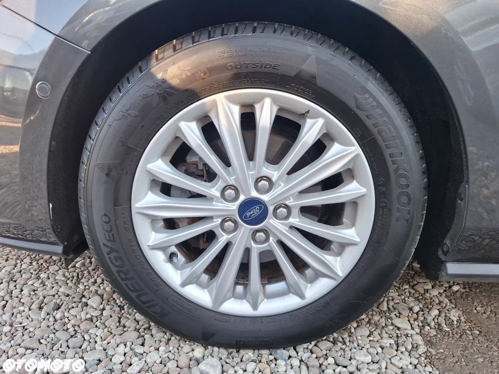 Ford Focus 1.5 TDCi Titanium - 8