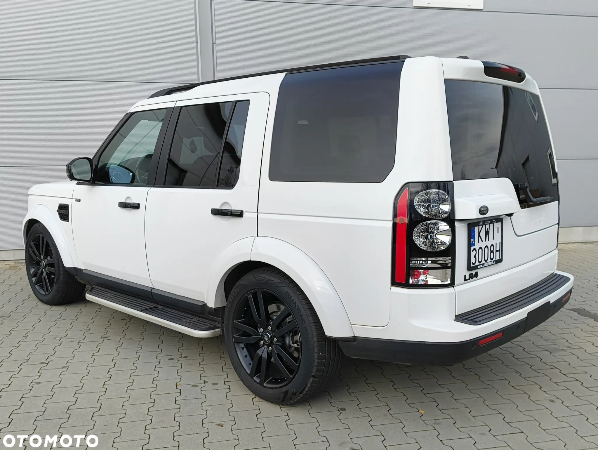Land Rover Discovery IV 3.0 V6 SC HSE - 7
