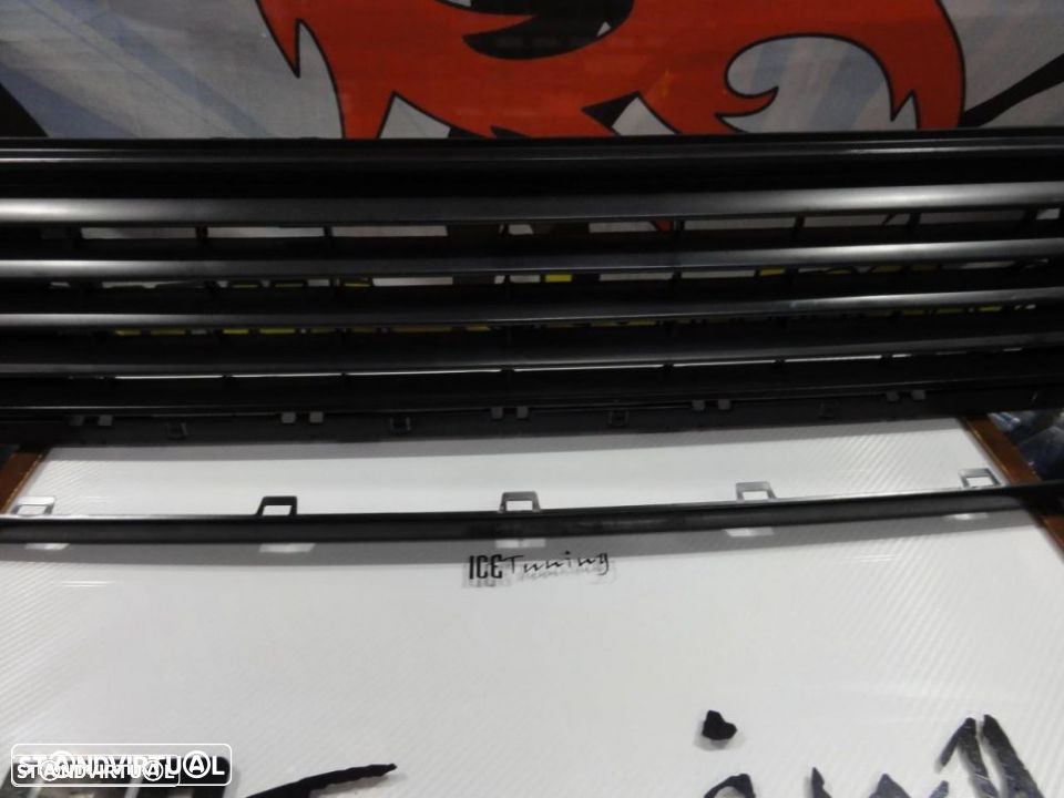 Grelha frontal VW Golf 2 / II sem símbolo em plástico ABS C/ 2anos de Garantia - 20