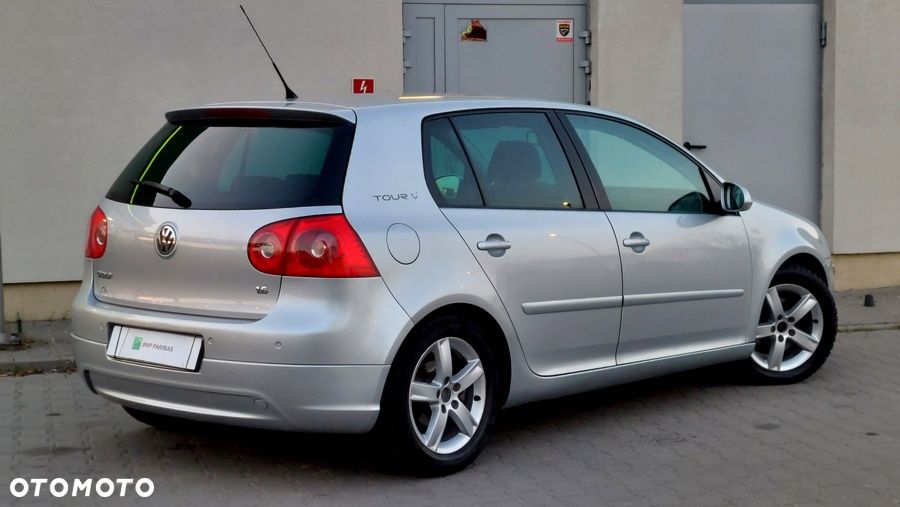Volkswagen Golf 1.6 Tour Edition - 9