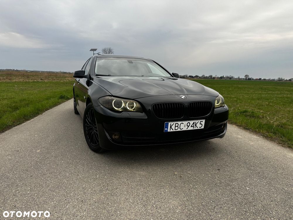 BMW Seria 5 535i Luxury Line - 4