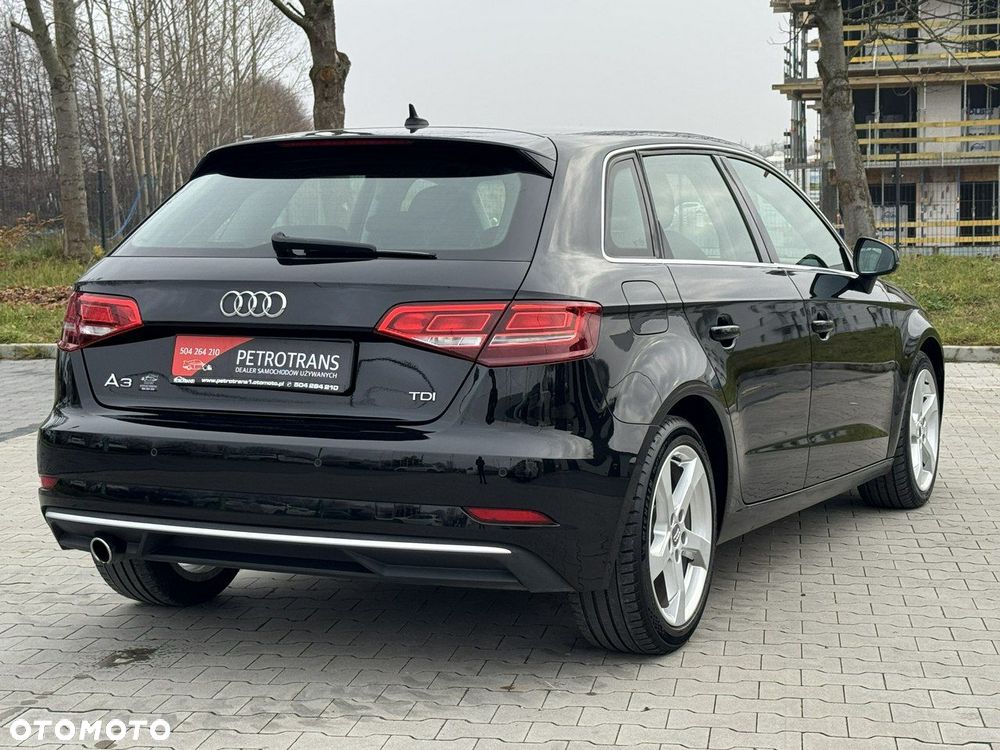 Audi A3 Sportback 1.6 TDI Sport S tronic - 12