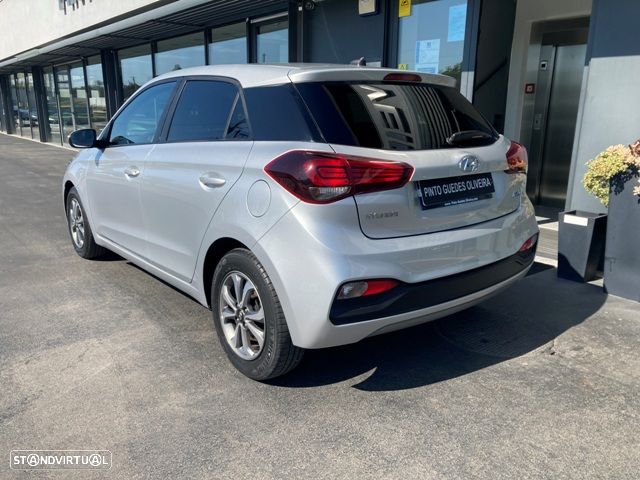 Hyundai i20 1.0 T-GDI Style DCT - 8
