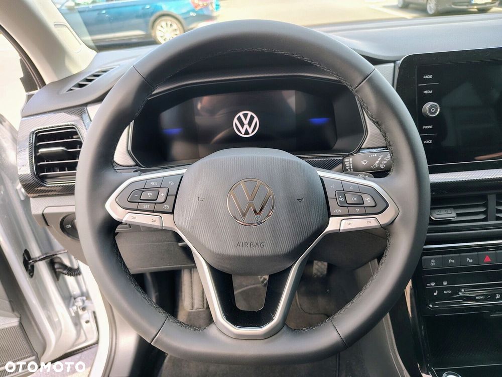 Volkswagen T-Cross - 10