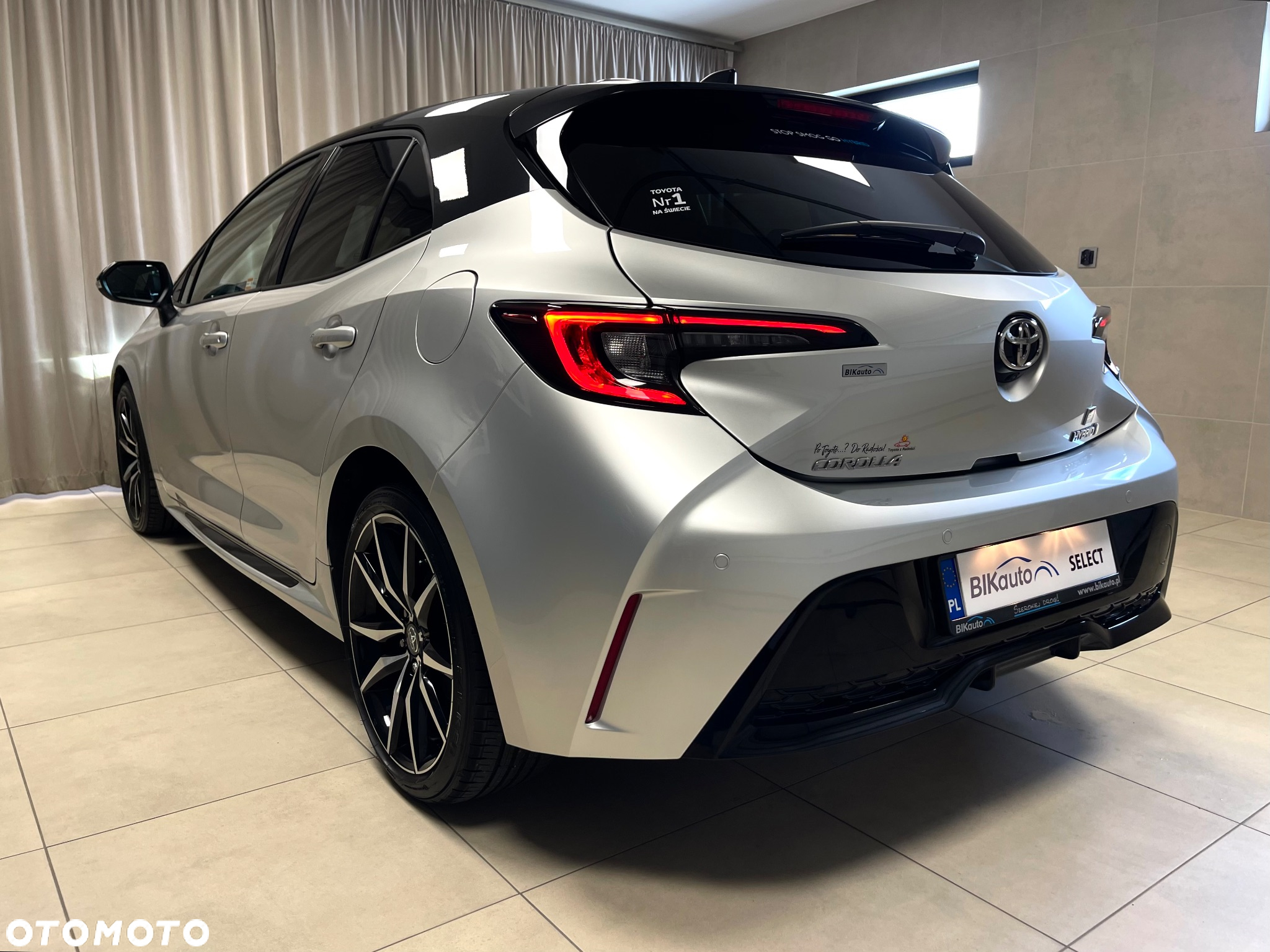 Toyota Corolla 2.0 Hybrid GR Sport Dynamic - 15