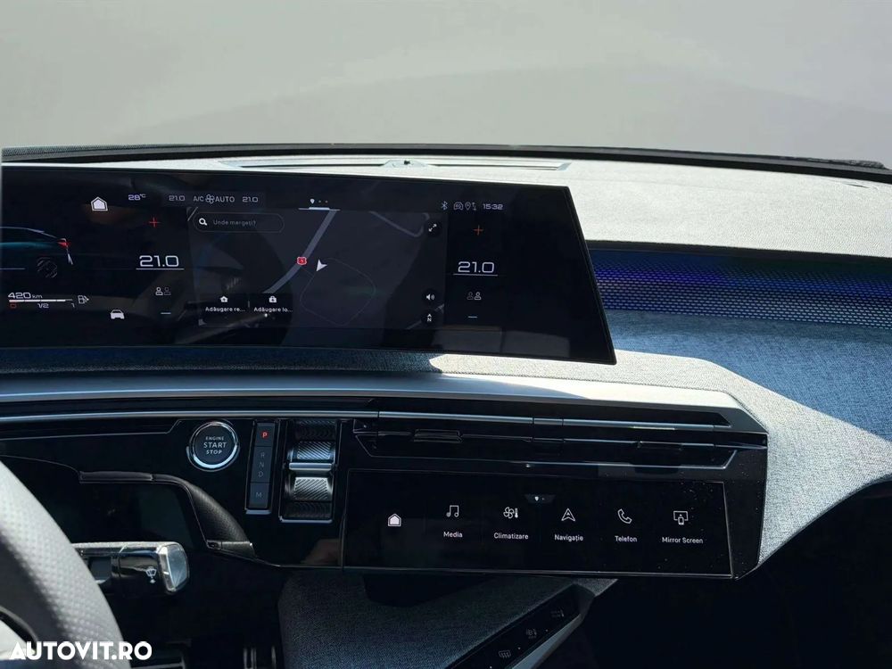Peugeot 3008 1.2 Hybrid 145 e-DCS6 GT - 9