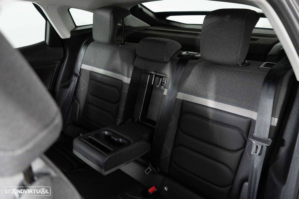 Citroën C4 1.2 PureTech Shine Pack EAT8 - 11