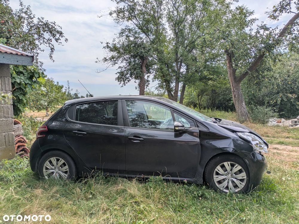 Peugeot 208 1.4 VTi Allure - 9
