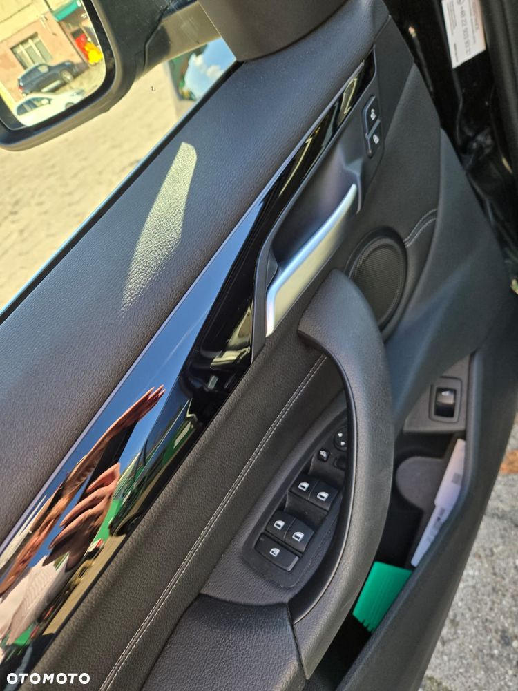 BMW X1 sDrive18d - 10