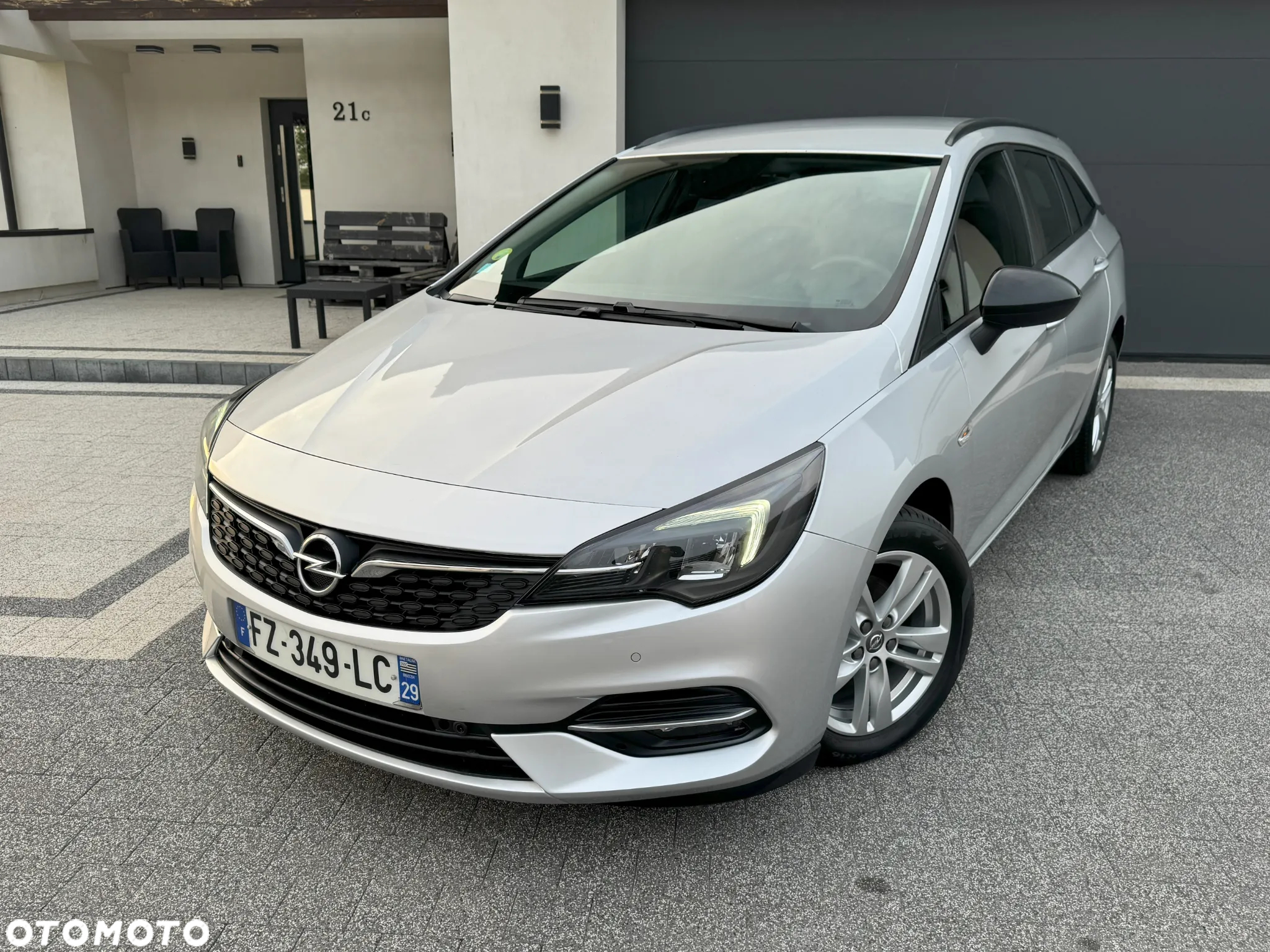Opel Astra V 1.5 CDTI Edition S&S - 2