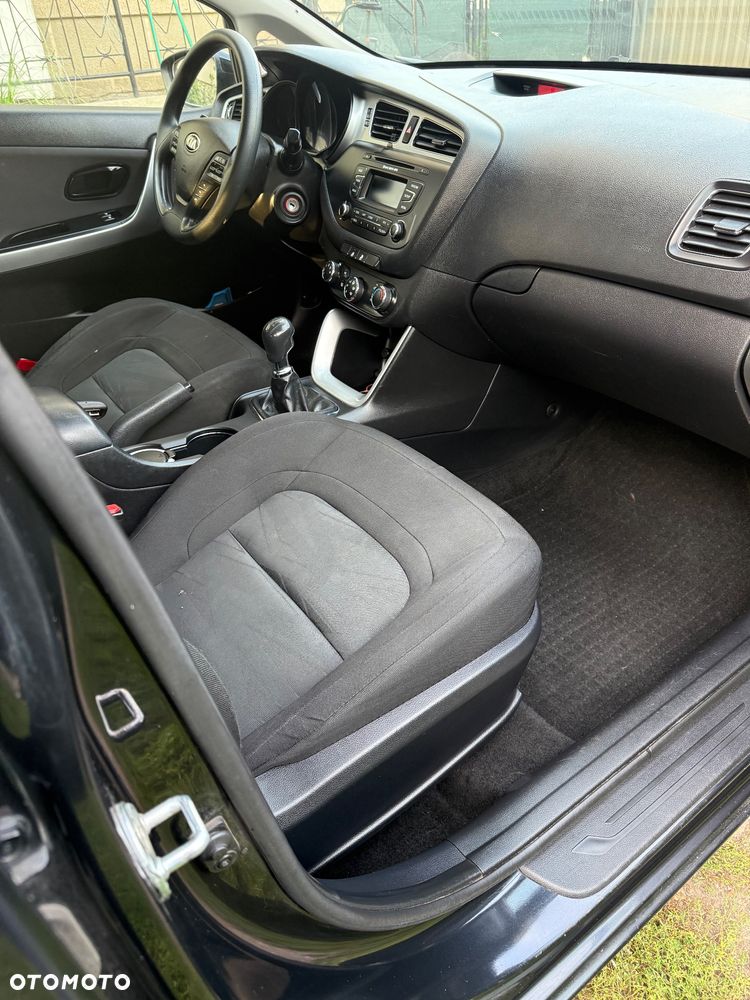Kia Ceed 1.6 GDI M - 14