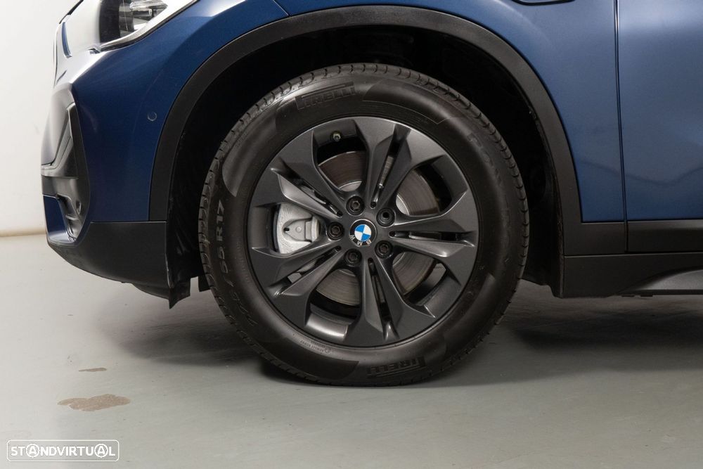 BMW X1 25 e xDrive Corporate Edition - 10