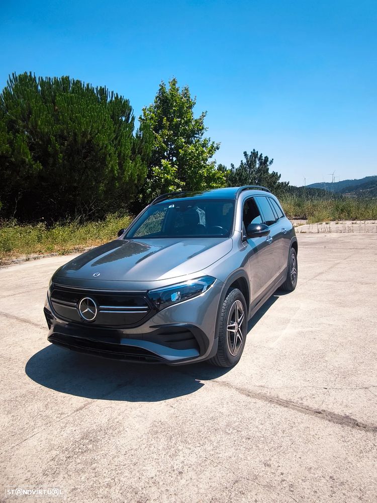 Mercedes-Benz EQB 300 4Matic AMG Line - 1