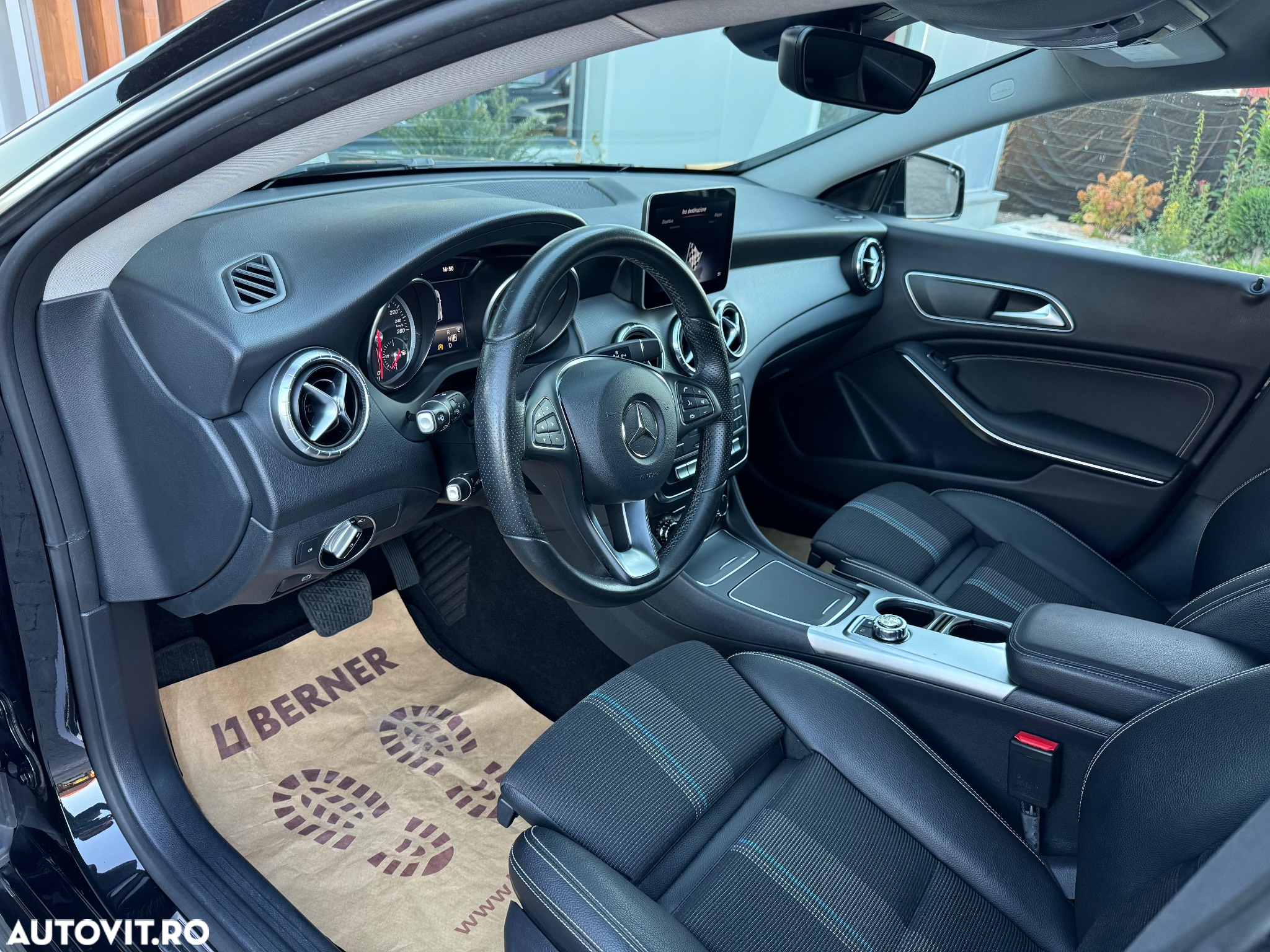 Mercedes-Benz CLA Shooting Brake 200 (CDI) d 4Matic 7G-DCT - 7