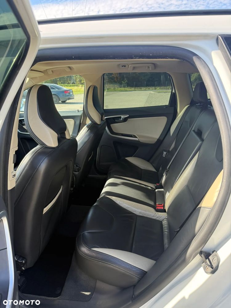Volvo XC 60 - 11