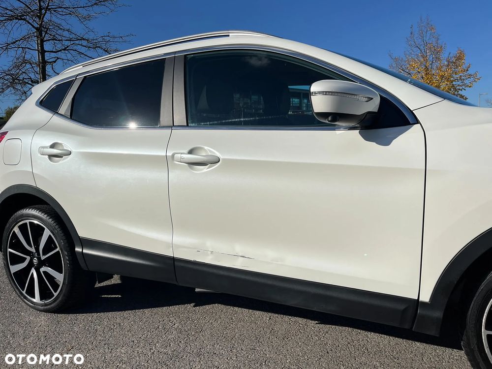 Nissan Qashqai 1.6 DCi Tekna Xtronic - 20